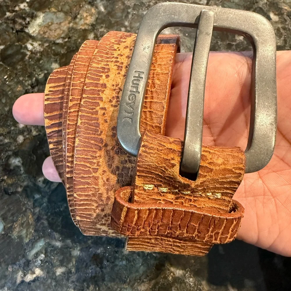 Vintage Hurley‎ Leather Belt Brown Crackled Large Buckled Size L 43”